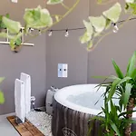 Apulialux Design - Relax, Spa E Free Parking * Bari