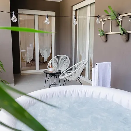 公寓 Apulialux Design - Relax, Spa E Free Parking *