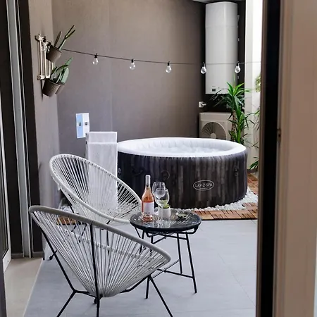 Apulialux Design - Relax, Spa E Free Parking דירה *